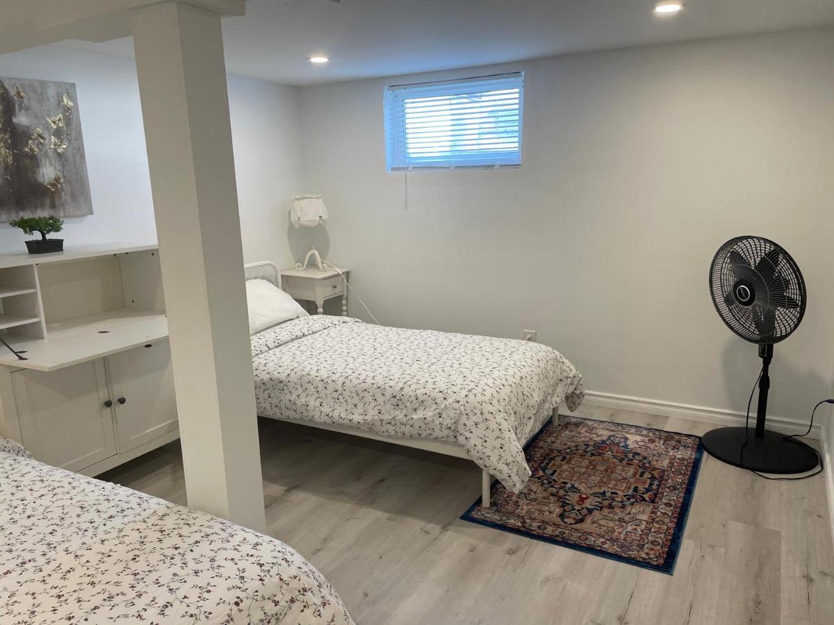Newly Renovated 2 Bedroom 1 Ba *10 Min Walk To Falls* Cataratas do Niágara Exterior foto